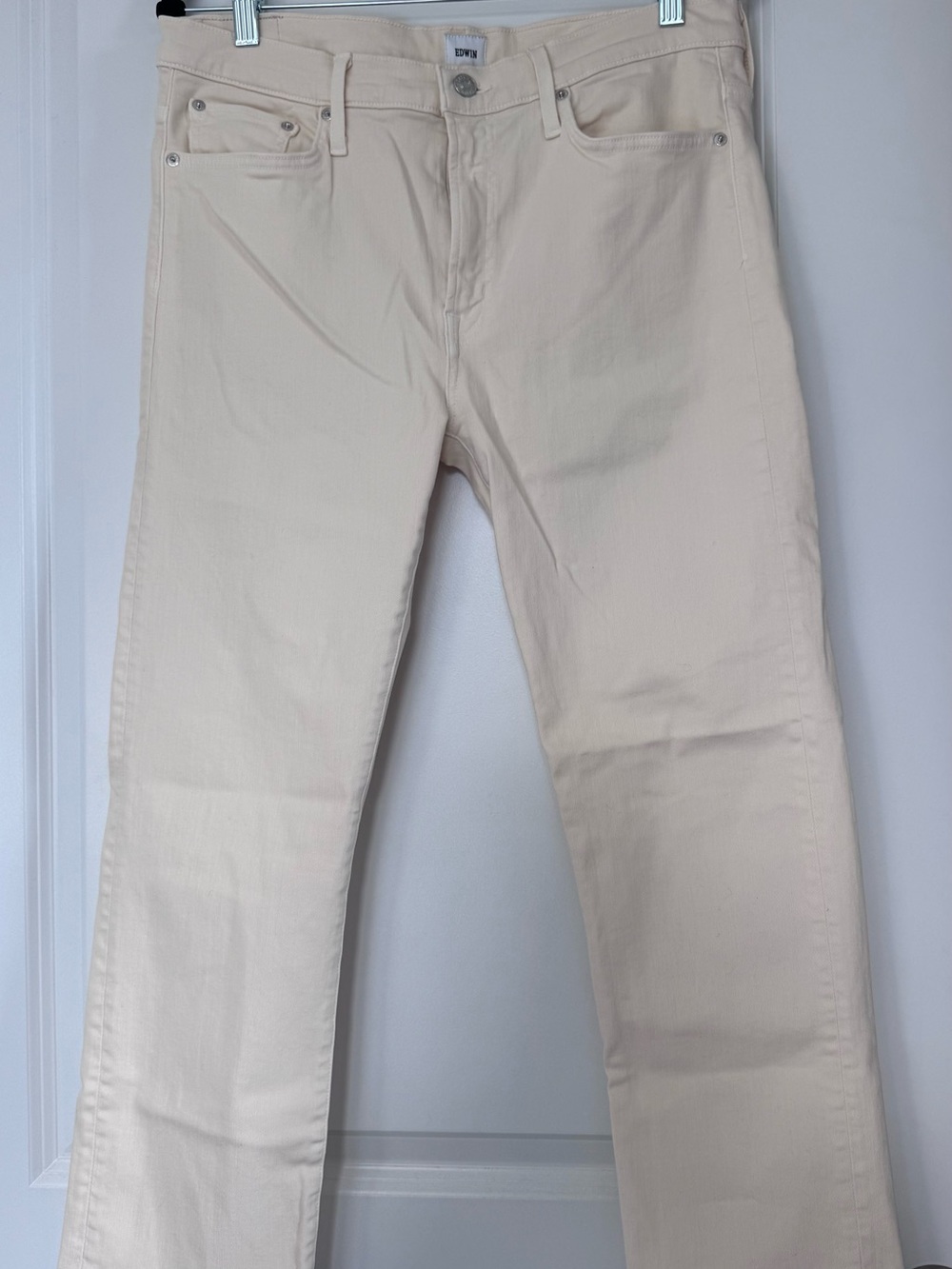 Edwin Elin Women's Cream Straight-Leg Jeans